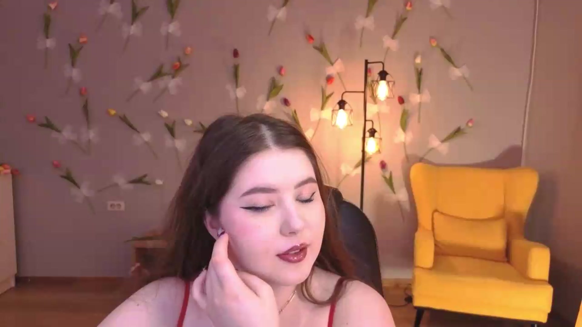 Gallery image thumbnail from EnigmaVeil's myfreecams stream on, 06/28/2026, 19:18 image 7 of 20