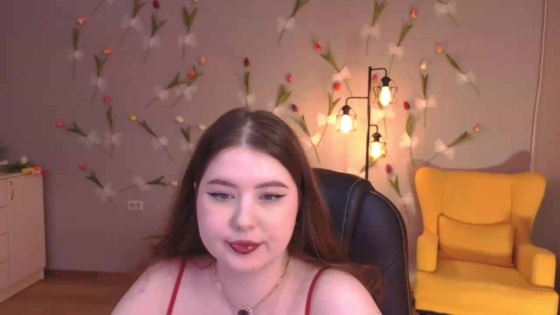 Gallery image thumbnail from EnigmaVeil's myfreecams stream on, 06/28/2026, 23:47 image 2 of 20