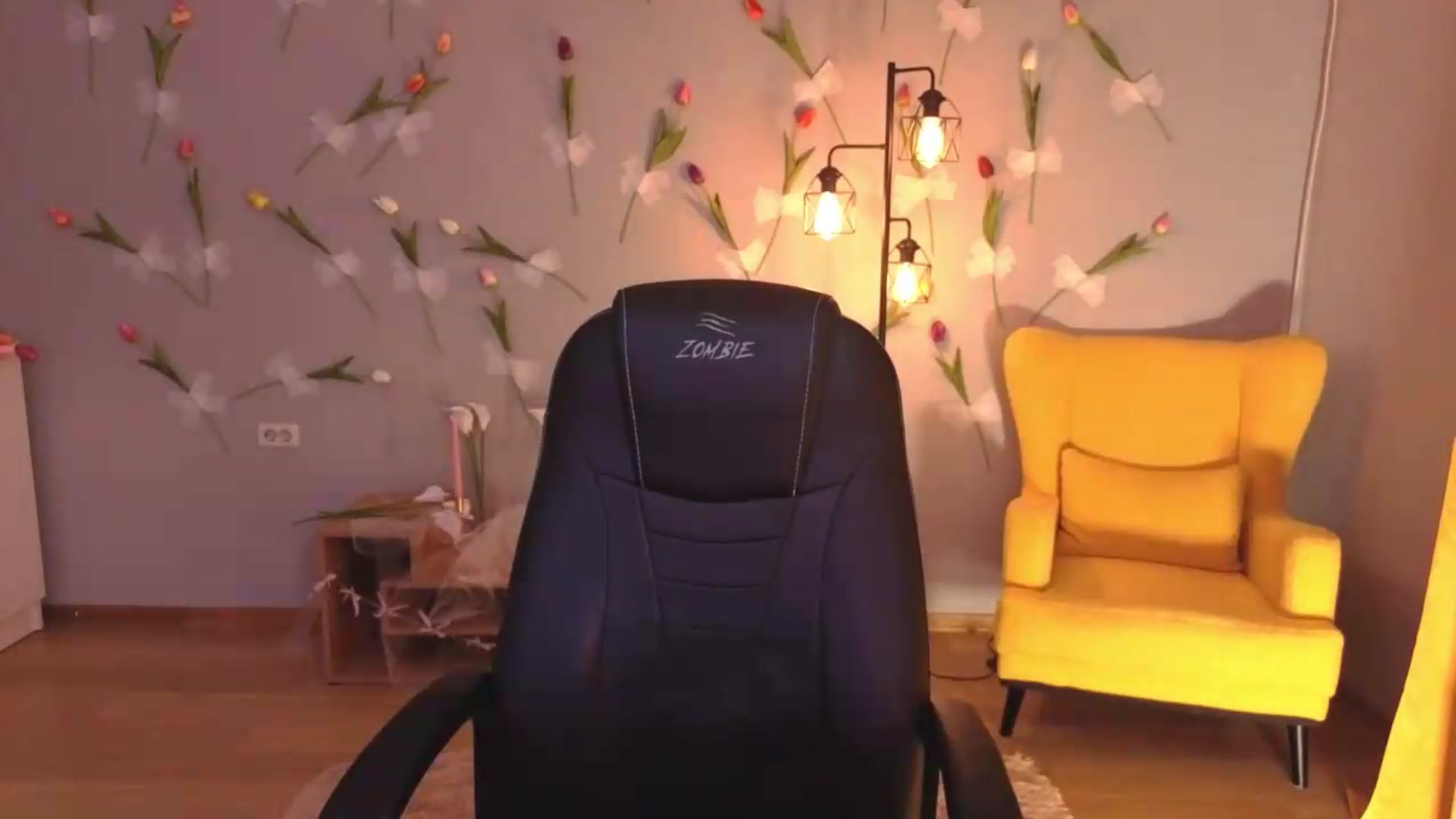 Gallery image thumbnail from EnigmaVeil's myfreecams stream on, 06/29/2026, 03:08 image 10 of 20