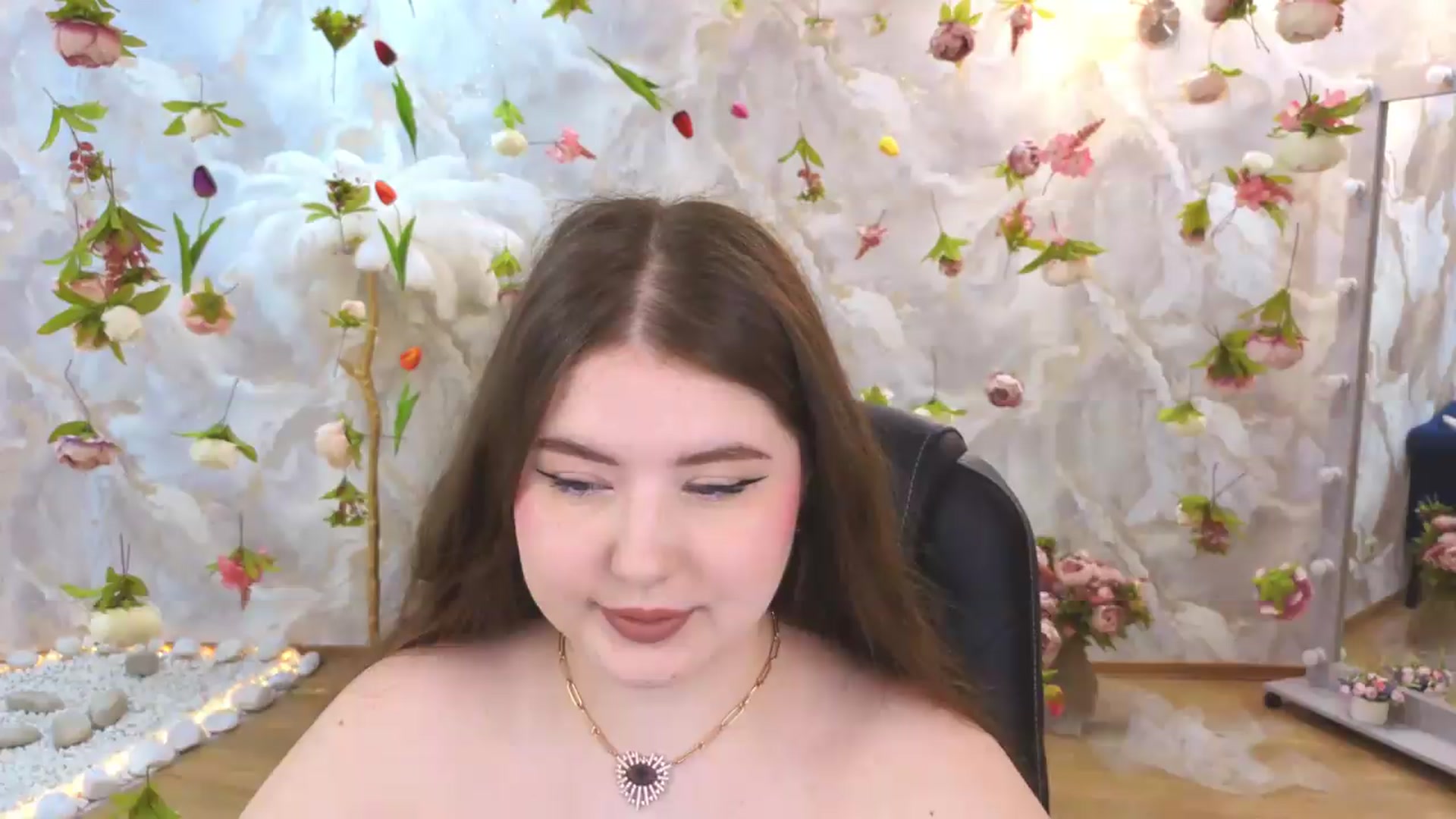 Gallery image thumbnail from EnigmaVeil's myfreecams stream on, 06/29/2026, 21:47 image 10 of 20