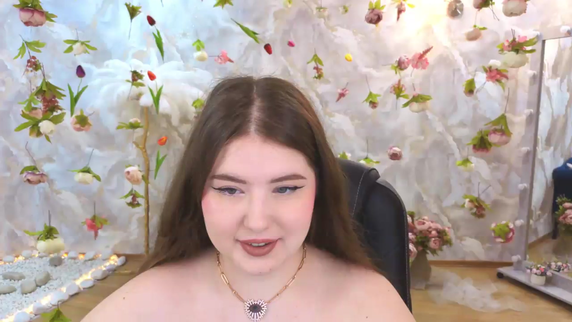 Gallery image thumbnail from EnigmaVeil's myfreecams stream on, 06/29/2026, 21:47 image 8 of 20