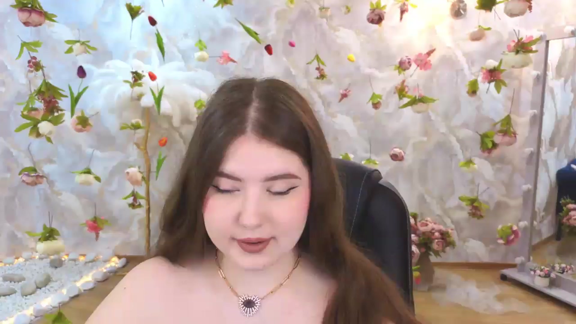 Gallery image thumbnail from EnigmaVeil's myfreecams stream on, 06/29/2026, 21:47 image 11 of 20