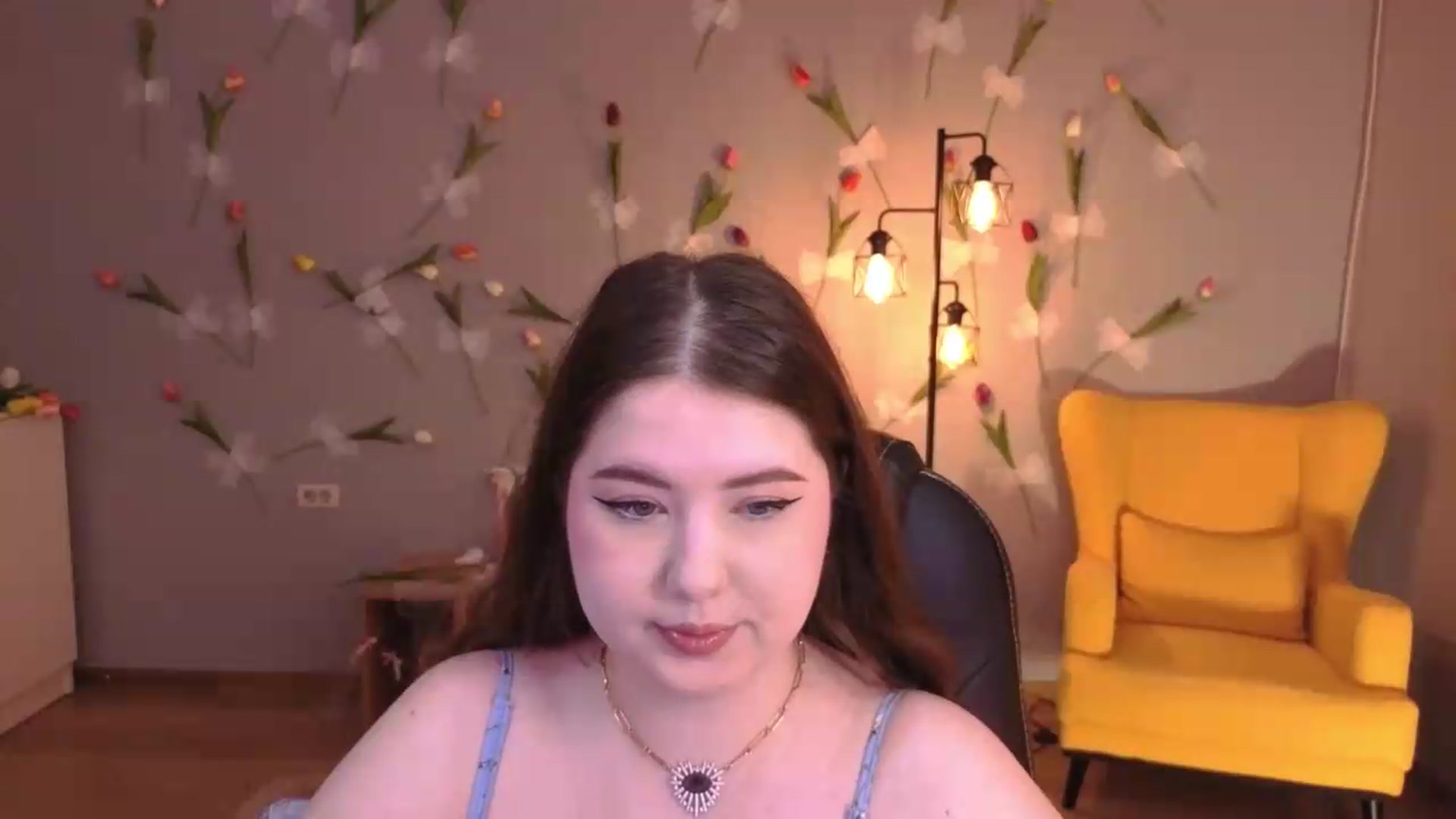 Gallery image thumbnail from EnigmaVeil's myfreecams stream on, 06/30/2026, 18:55 image 15 of 20