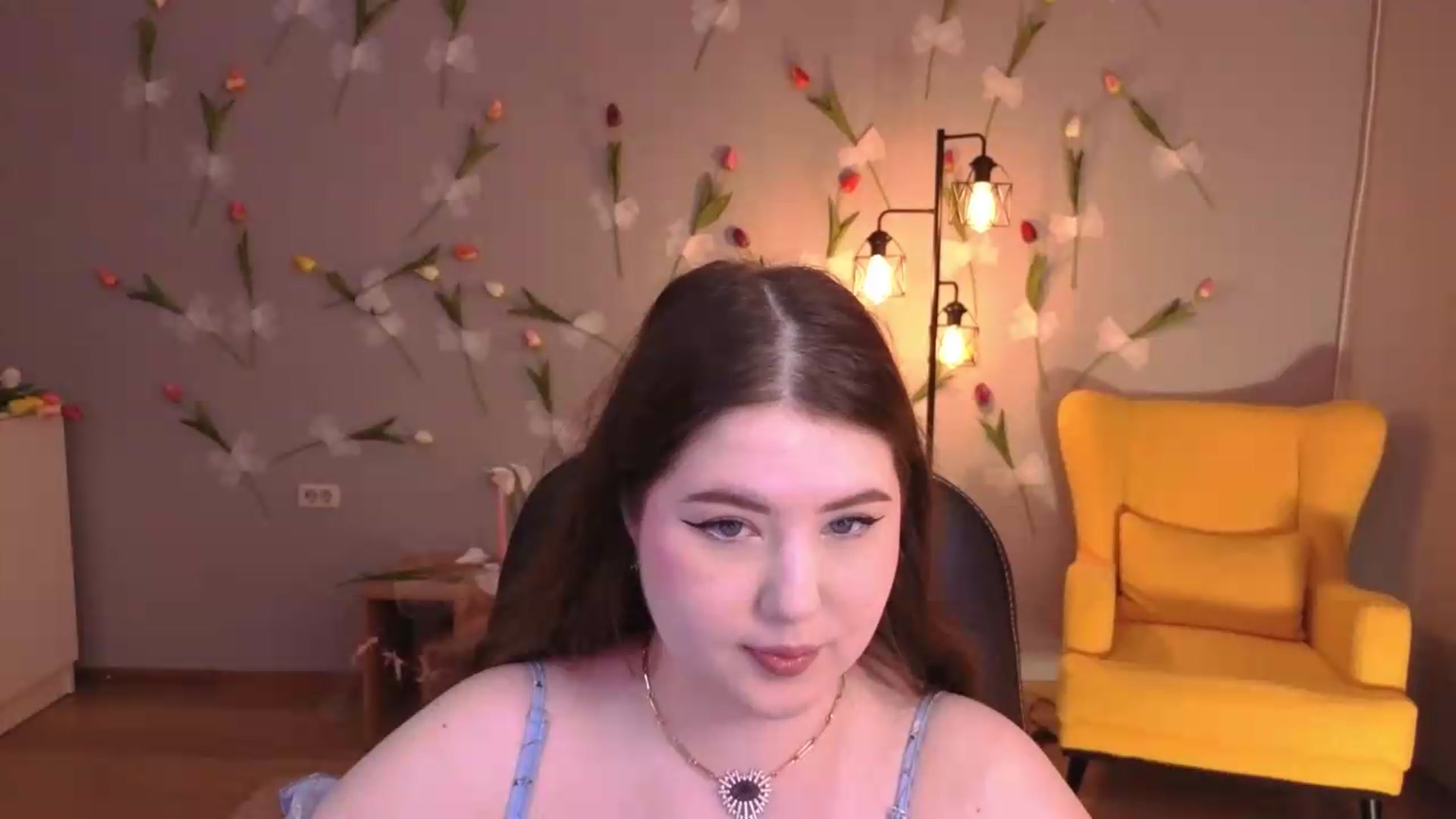 Gallery image thumbnail from EnigmaVeil's myfreecams stream on, 06/30/2026, 18:55 image 18 of 20