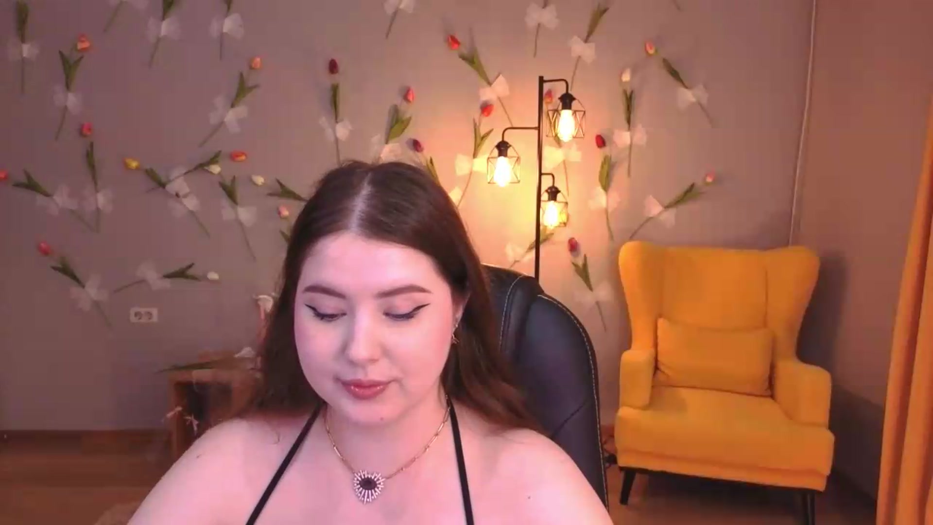 Gallery image thumbnail from EnigmaVeil's myfreecams stream on, 07/01/2026, 02:35 image 15 of 20