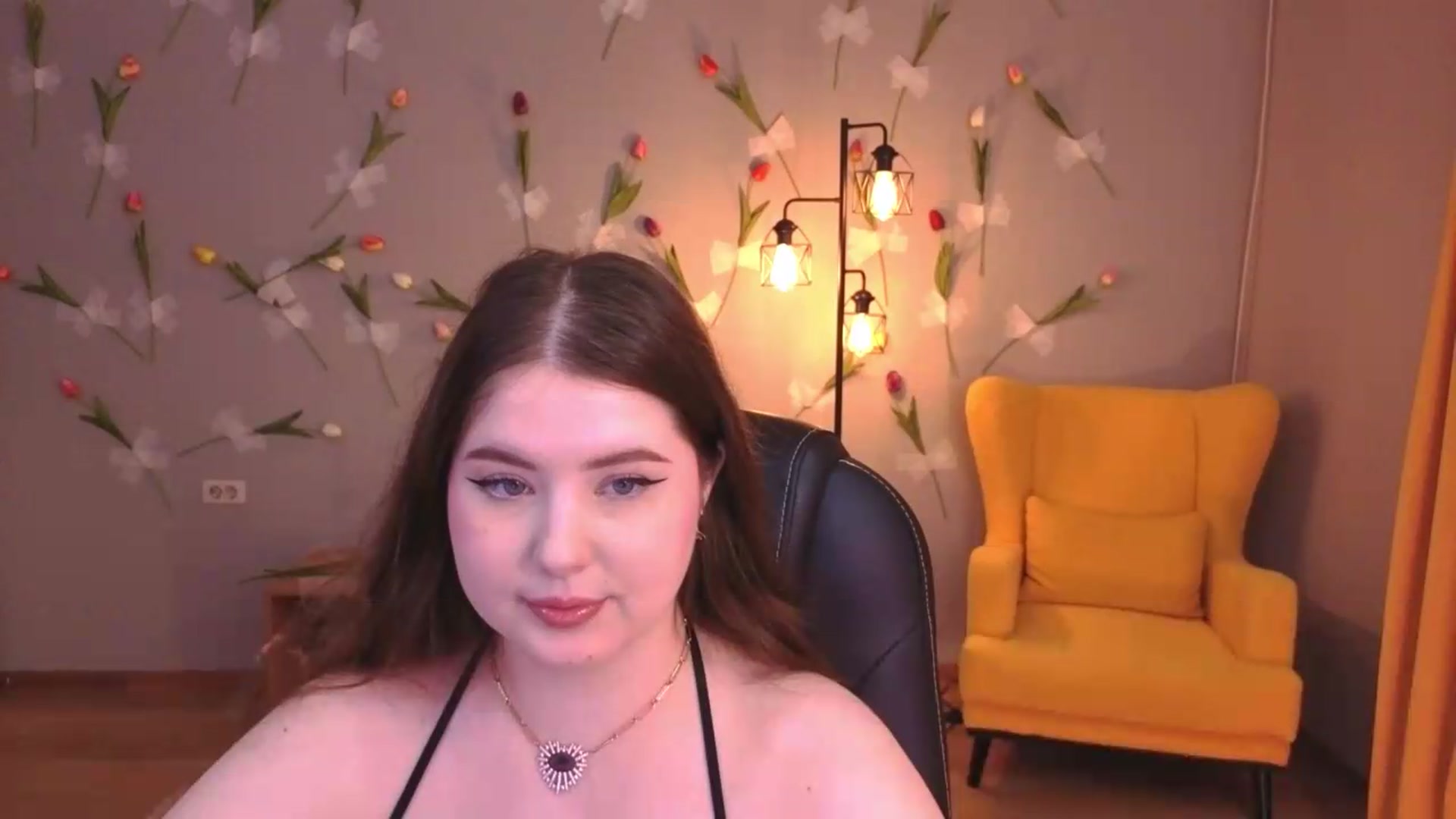 Gallery image thumbnail from EnigmaVeil's myfreecams stream on, 07/01/2026, 02:35 image 13 of 20
