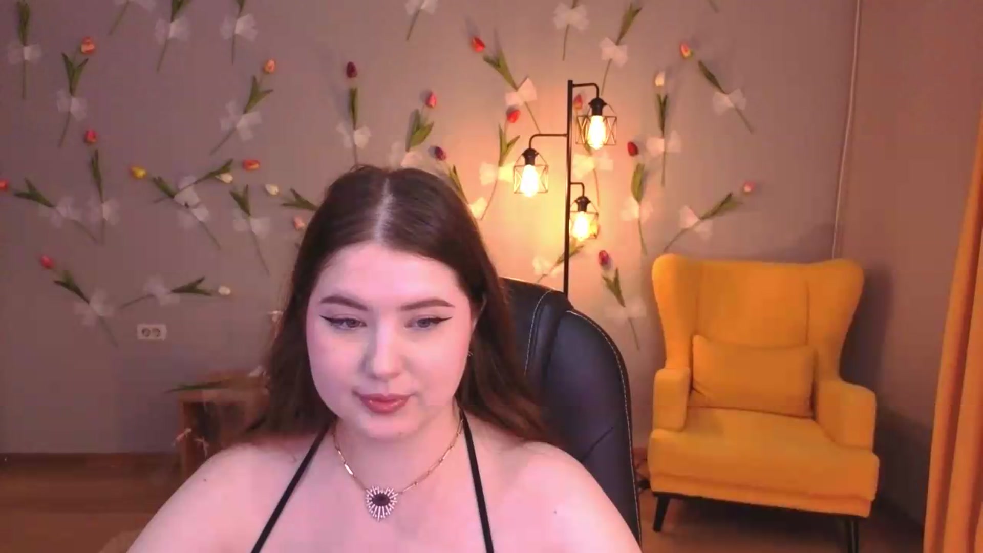 Gallery image thumbnail from EnigmaVeil's myfreecams stream on, 07/01/2026, 02:35 image 14 of 20