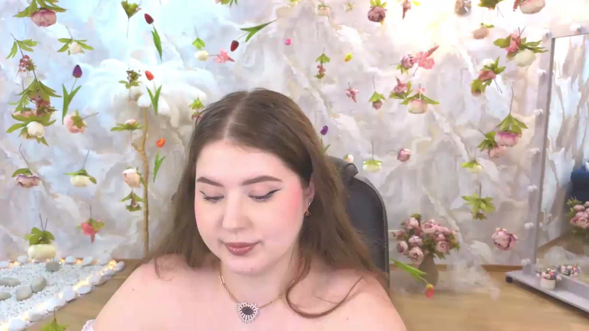 Gallery image thumbnail from EnigmaVeil's myfreecams stream on, 07/03/2026, 09:48 image 13 of 20
