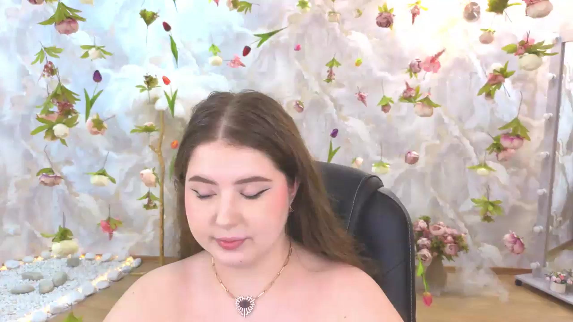 Gallery image thumbnail from EnigmaVeil's myfreecams stream on, 07/03/2026, 09:48 image 1 of 20