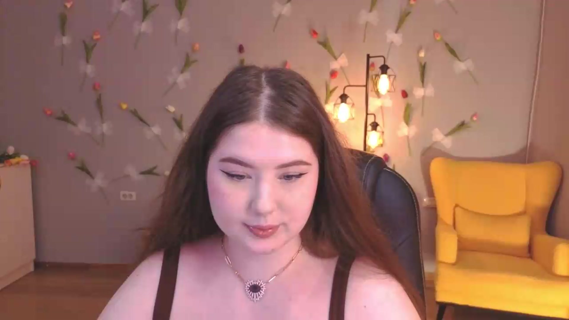 Gallery image thumbnail from EnigmaVeil's myfreecams stream on, 07/04/2026, 07:46 image 17 of 20