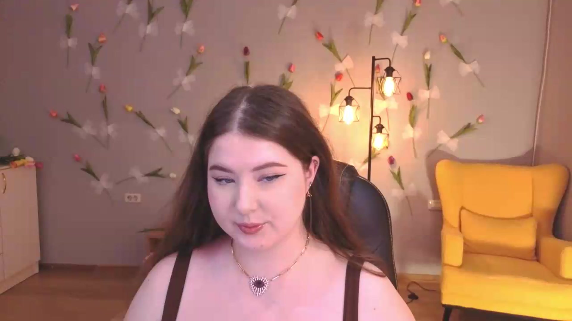 Gallery image thumbnail from EnigmaVeil's myfreecams stream on, 07/04/2026, 07:46 image 5 of 20