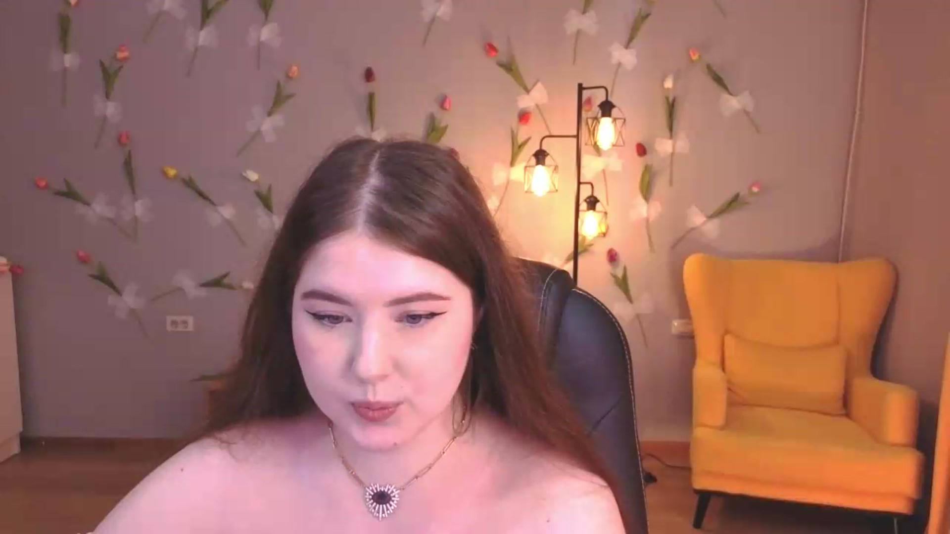 Gallery image thumbnail from EnigmaVeil's myfreecams stream on, 07/04/2026, 11:23 image 16 of 20