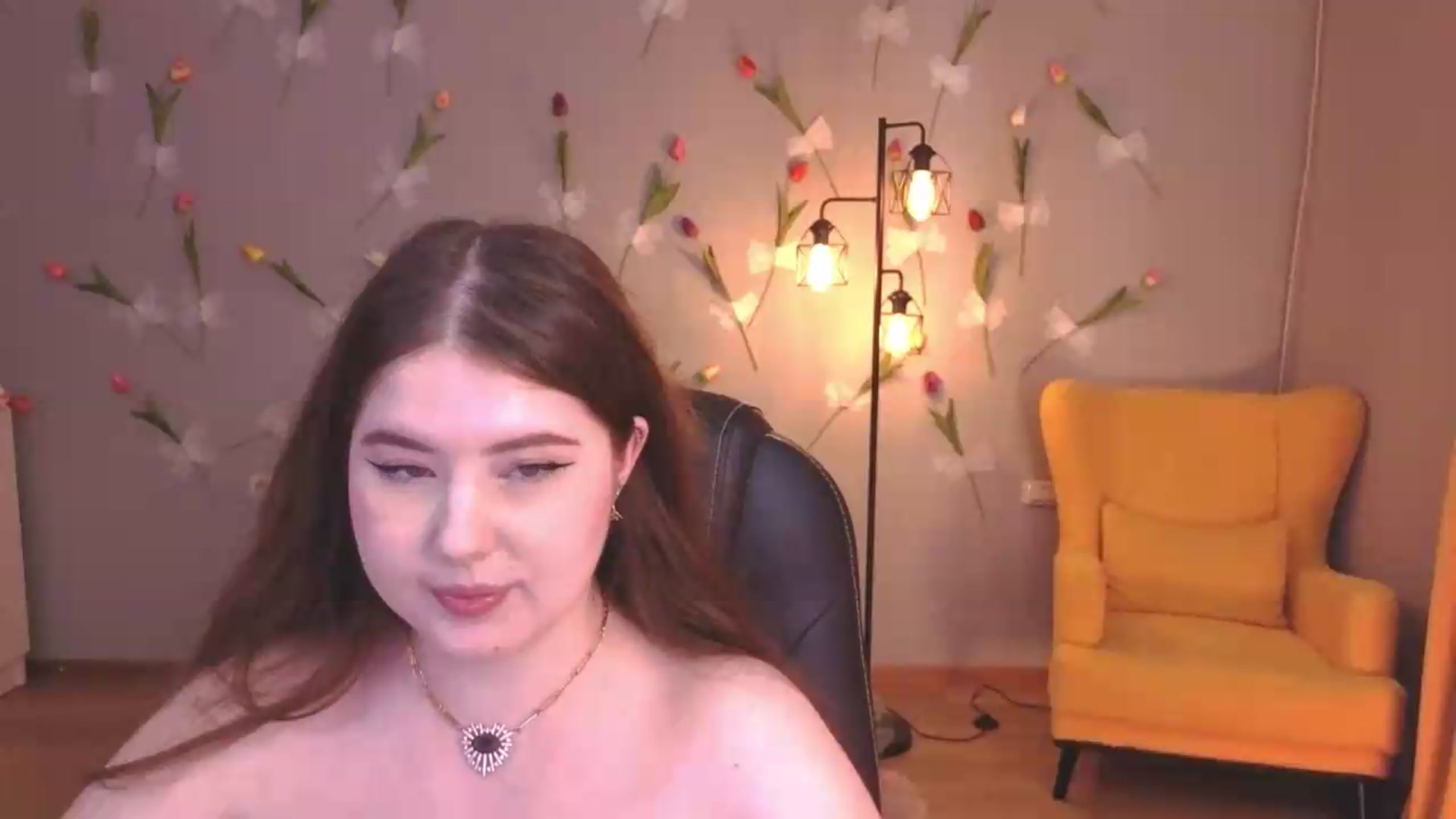 Gallery image thumbnail from EnigmaVeil's myfreecams stream on, 07/04/2026, 12:02 image 17 of 20
