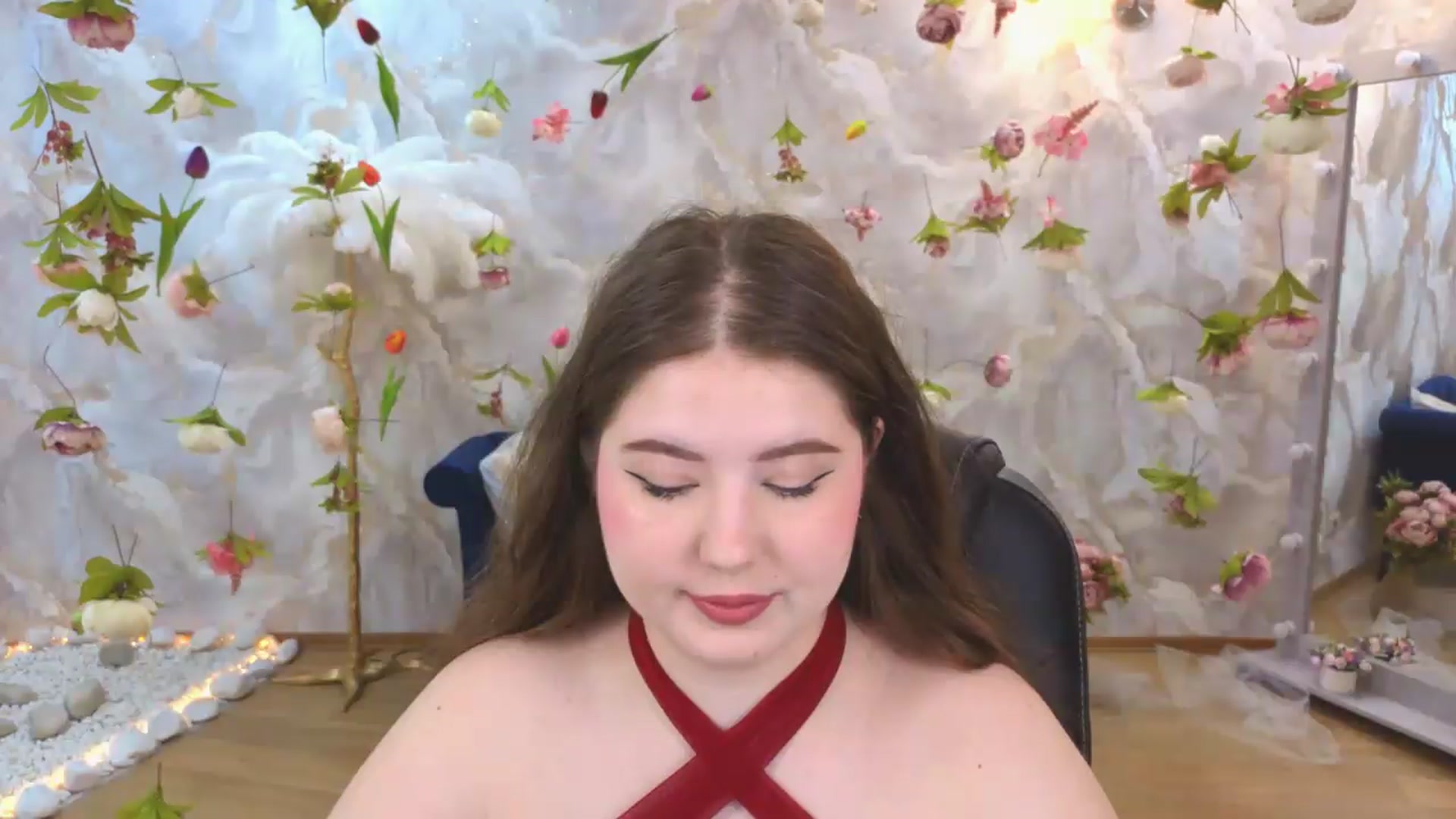 Gallery image thumbnail from EnigmaVeil's myfreecams stream on, 07/05/2026, 04:10 image 12 of 20