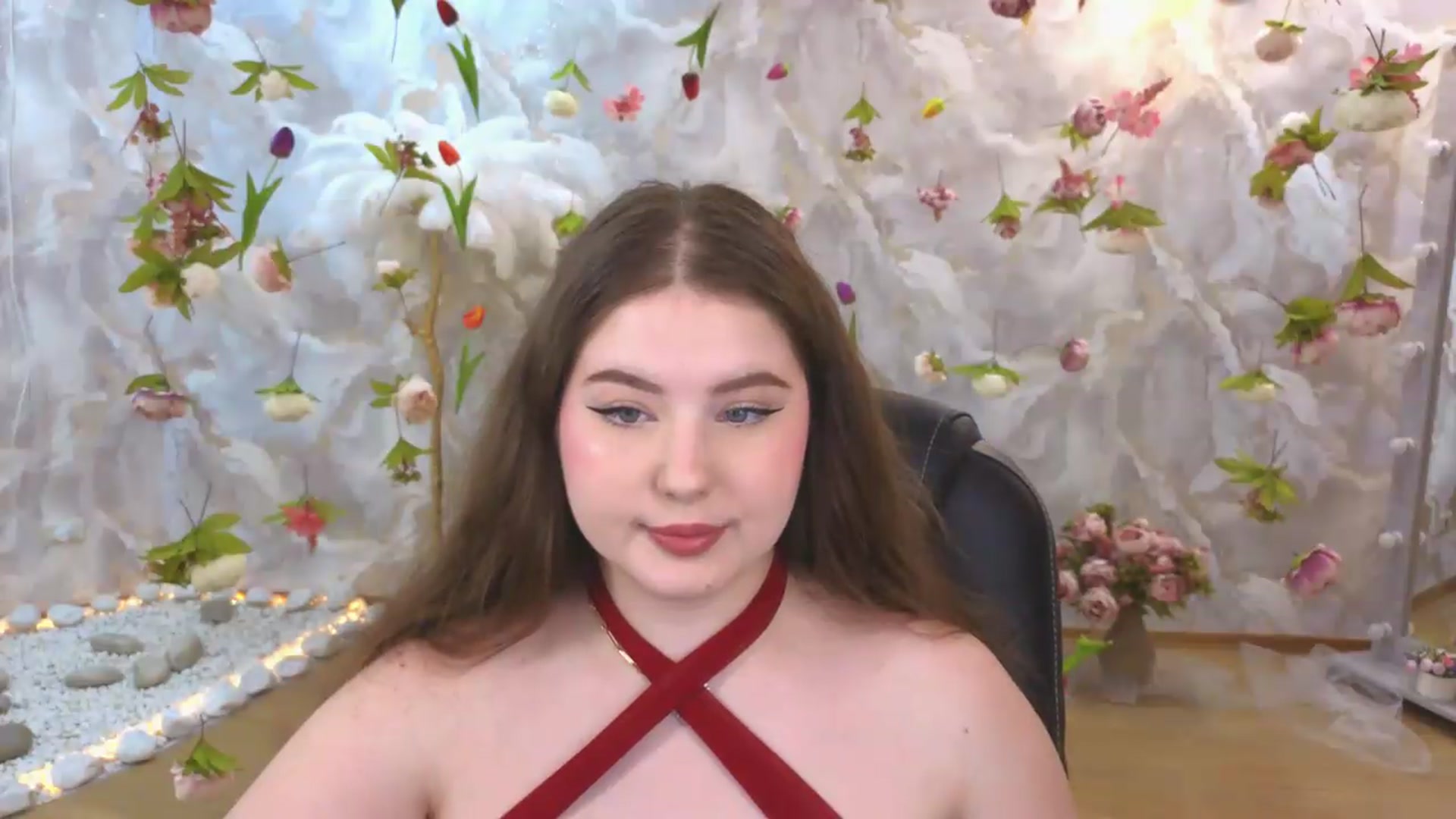 Gallery image thumbnail from EnigmaVeil's myfreecams stream on, 07/05/2026, 05:09 image 14 of 20