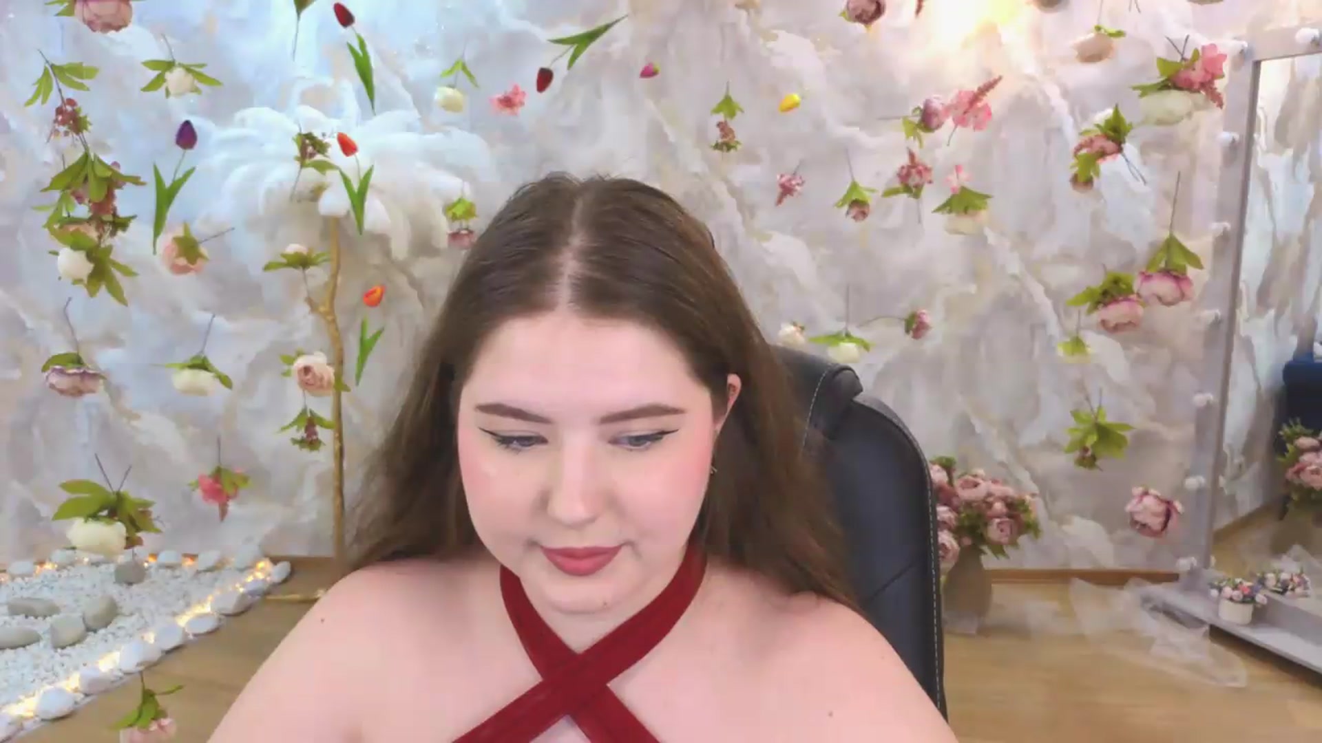 Gallery image thumbnail from EnigmaVeil's myfreecams stream on, 07/05/2026, 09:25 image 20 of 20