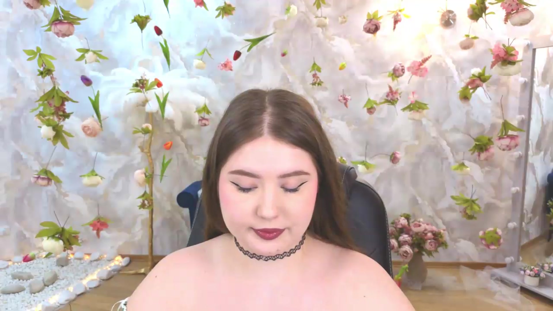Gallery image thumbnail from EnigmaVeil's myfreecams stream on, 07/06/2026, 09:47 image 2 of 20