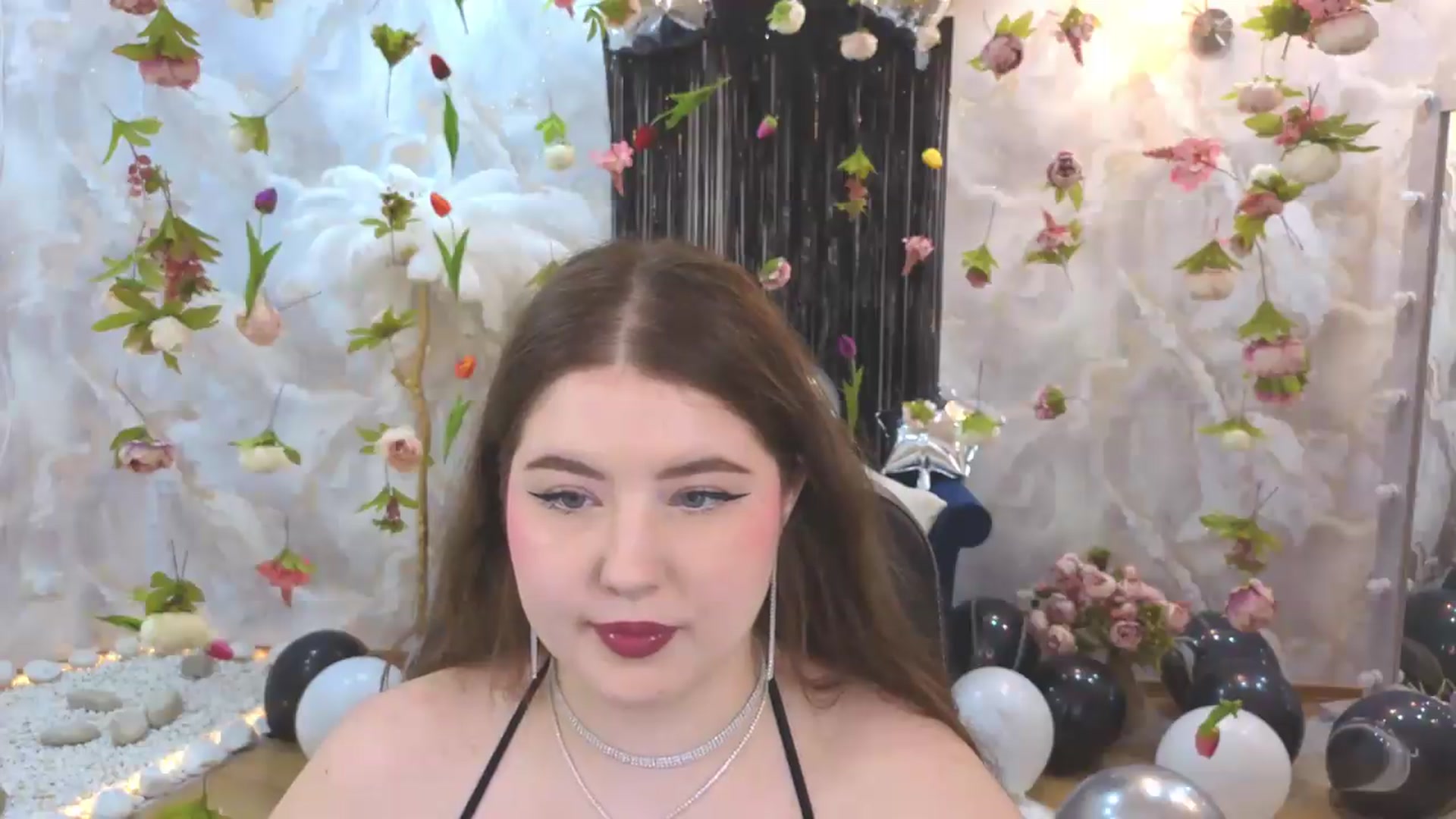 Gallery image thumbnail from EnigmaVeil's myfreecams stream on, 07/08/2026, 02:34 image 3 of 20