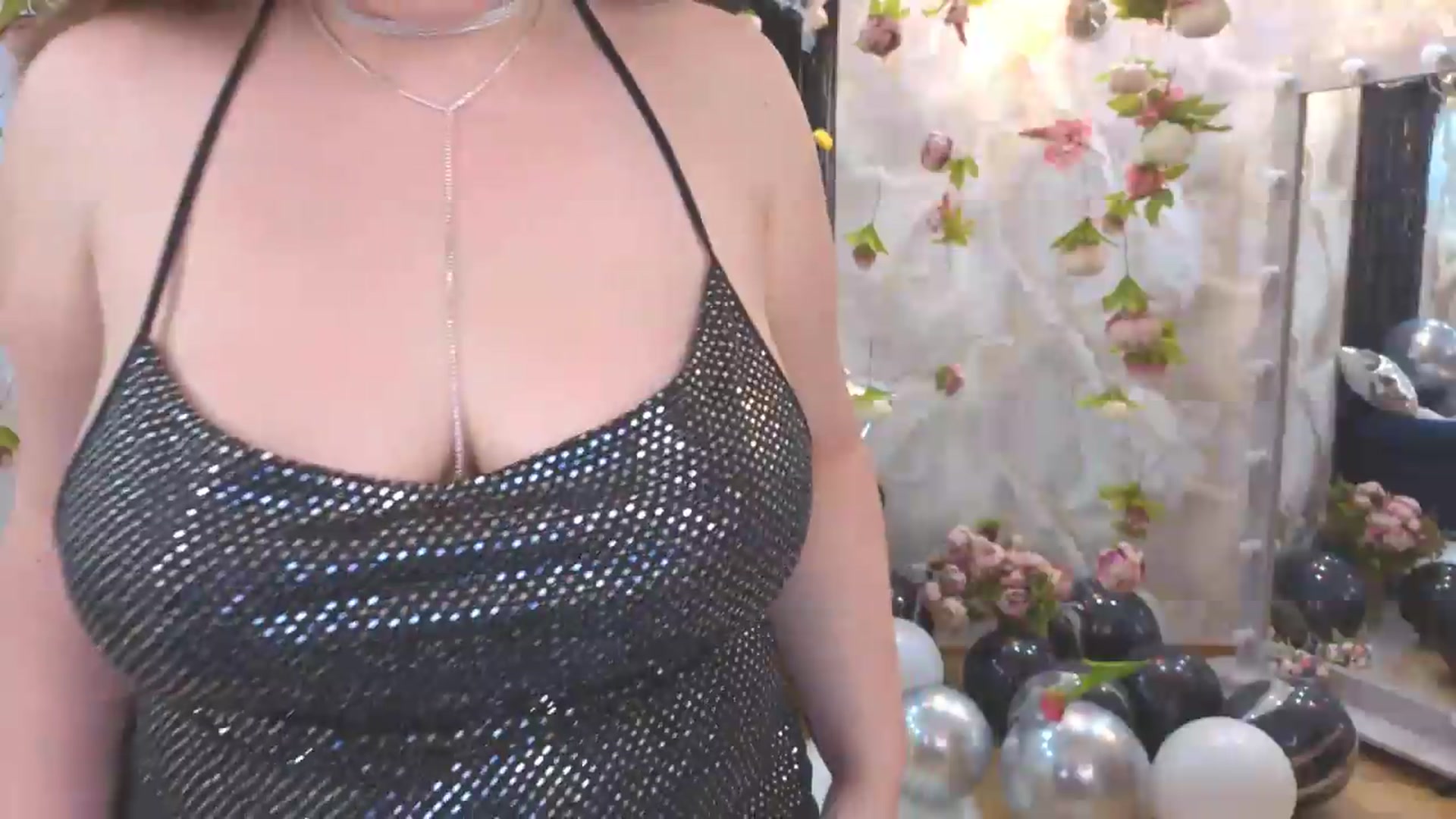 Gallery image thumbnail from EnigmaVeil's myfreecams stream on, 07/08/2026, 05:01 image 16 of 20