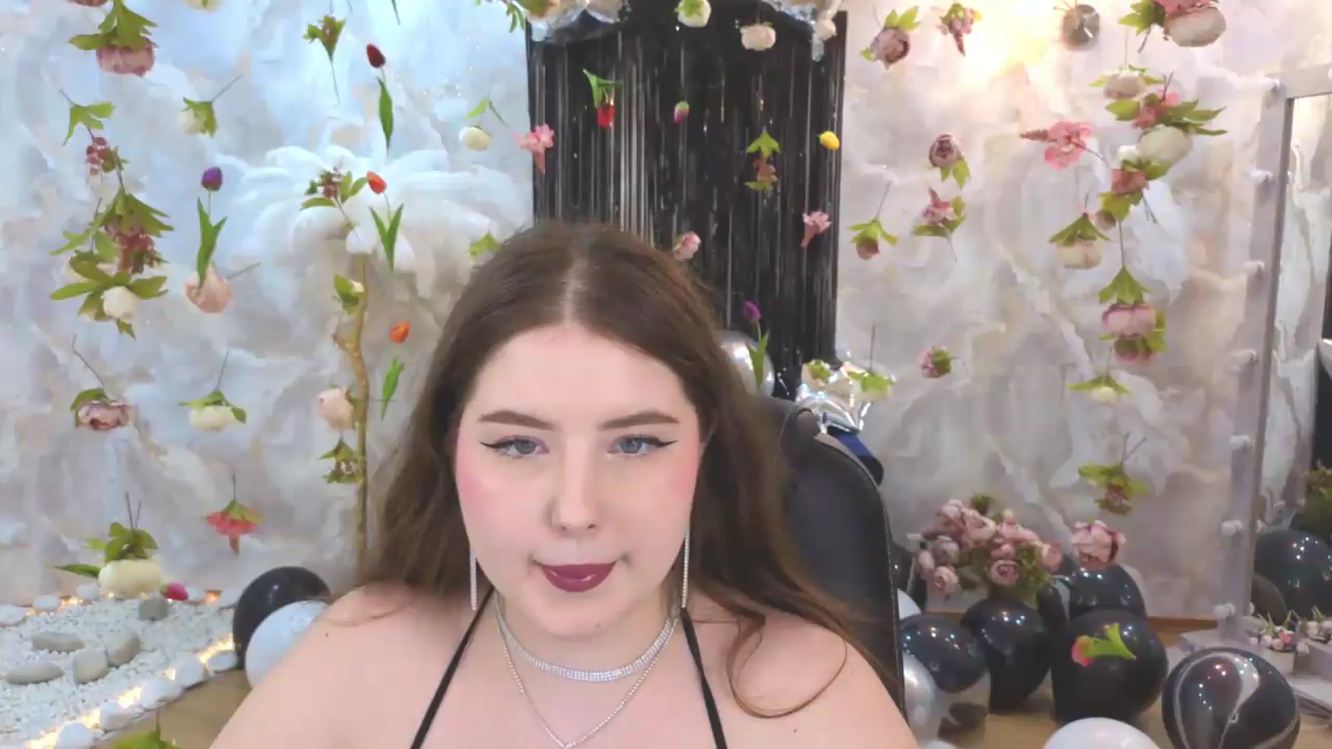 Gallery image thumbnail from EnigmaVeil's myfreecams stream on, 07/08/2026, 07:49 image 6 of 20