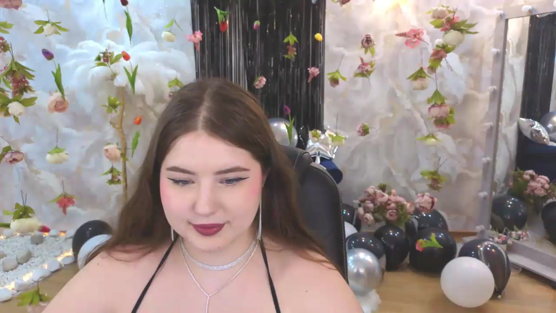 Gallery image thumbnail from EnigmaVeil's myfreecams stream on, 07/08/2026, 07:49 image 16 of 20