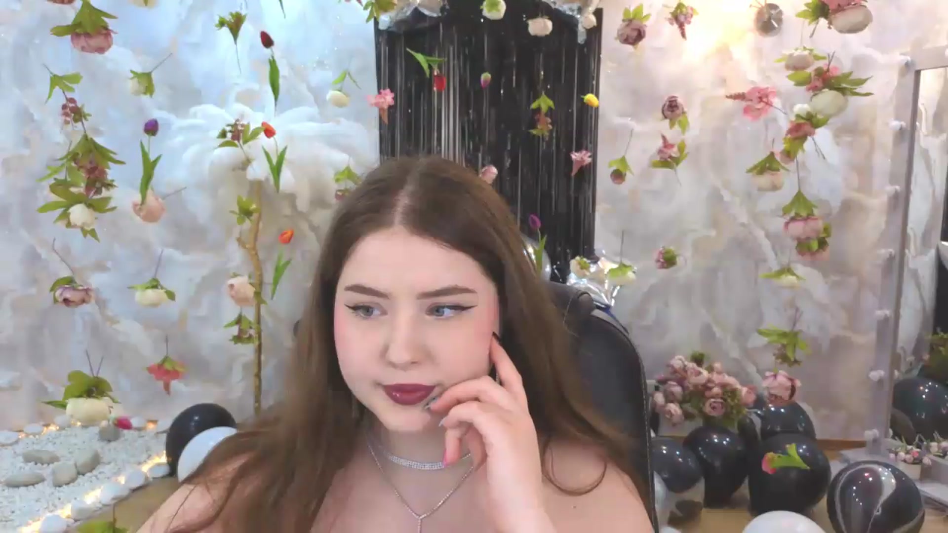 Gallery image thumbnail from EnigmaVeil's myfreecams stream on, 07/08/2026, 07:49 image 2 of 20