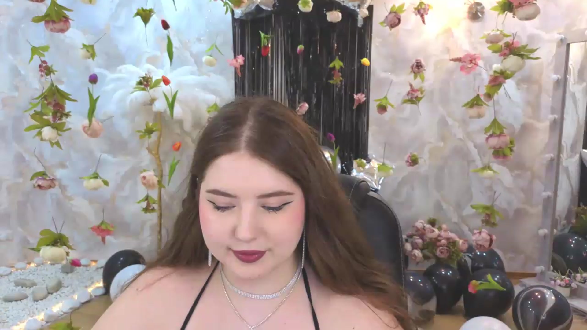 Gallery image thumbnail from EnigmaVeil's myfreecams stream on, 07/08/2026, 07:49 image 7 of 20