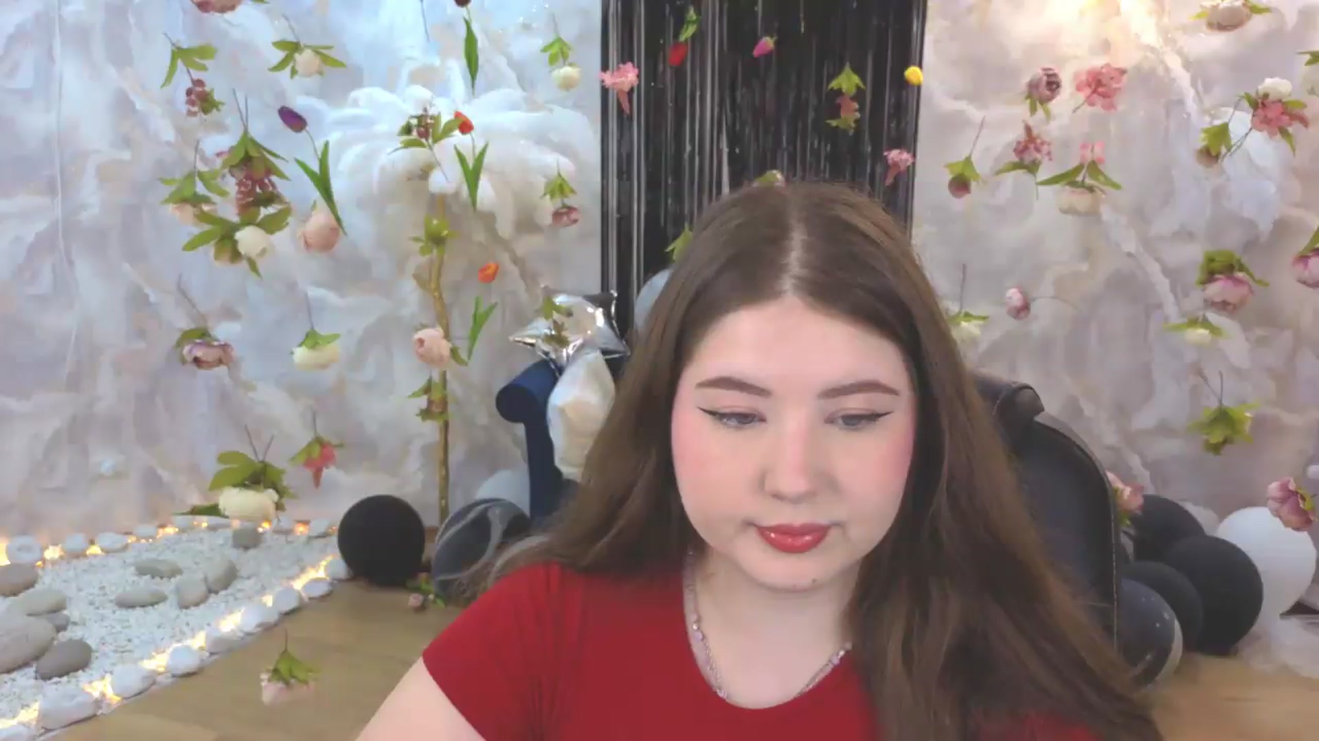 Gallery image thumbnail from EnigmaVeil's myfreecams stream on, 07/15/2026, 21:47 image 15 of 20