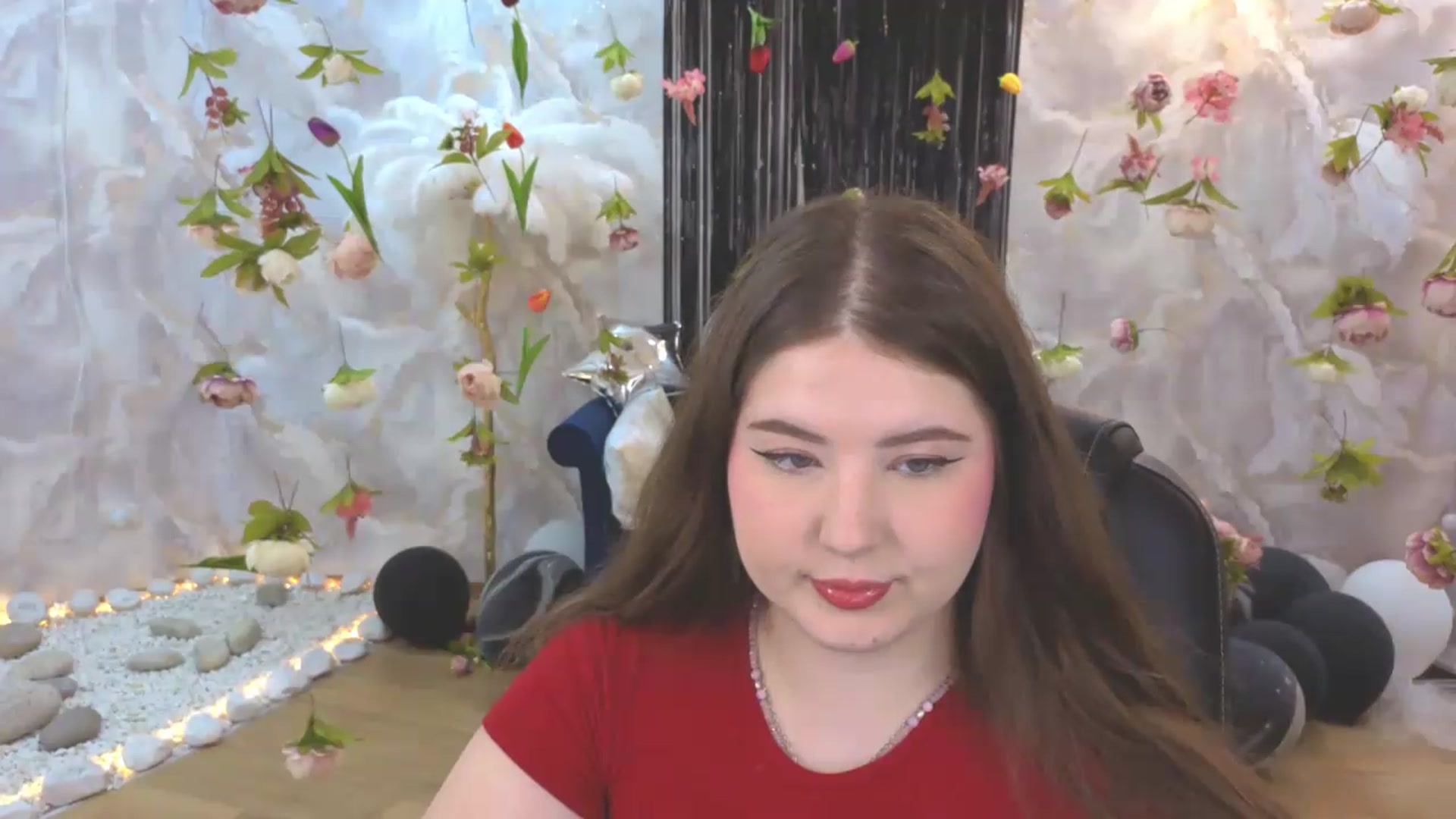 Gallery image thumbnail from EnigmaVeil's myfreecams stream on, 07/15/2026, 21:47 image 17 of 20