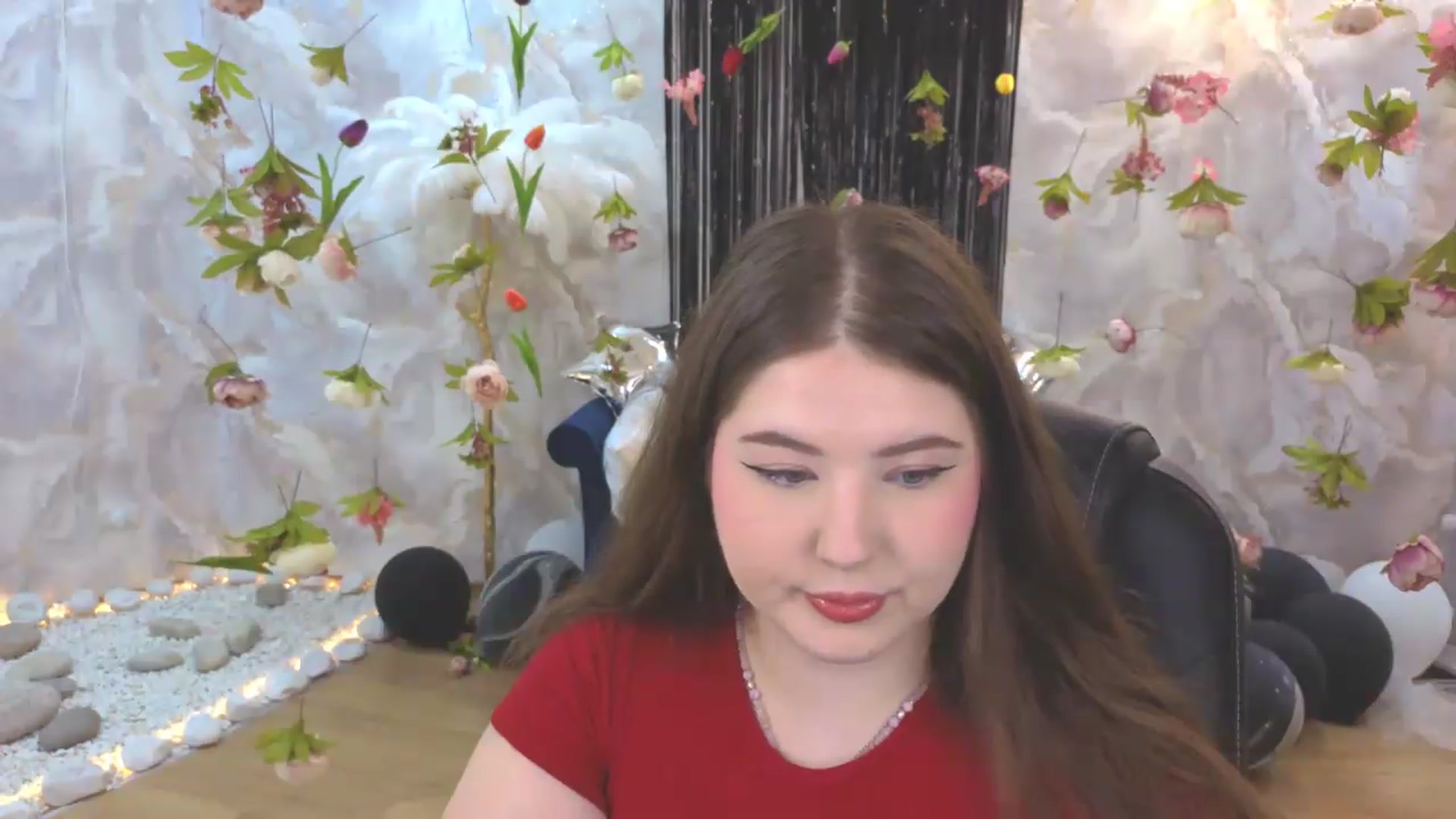 Gallery image thumbnail from EnigmaVeil's myfreecams stream on, 07/15/2026, 21:47 image 20 of 20
