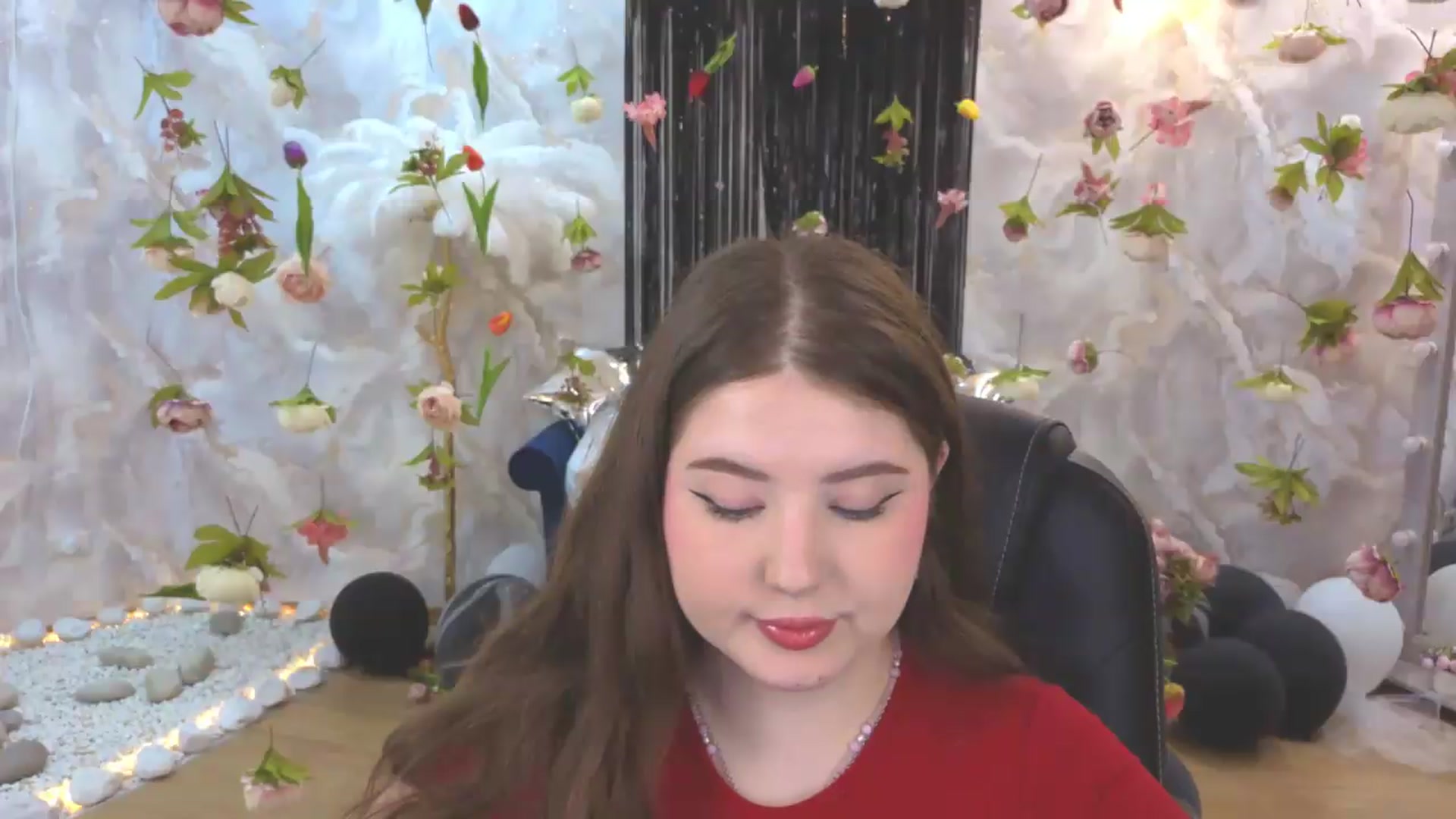 Gallery image thumbnail from EnigmaVeil's myfreecams stream on, 07/15/2026, 22:41 image 2 of 20