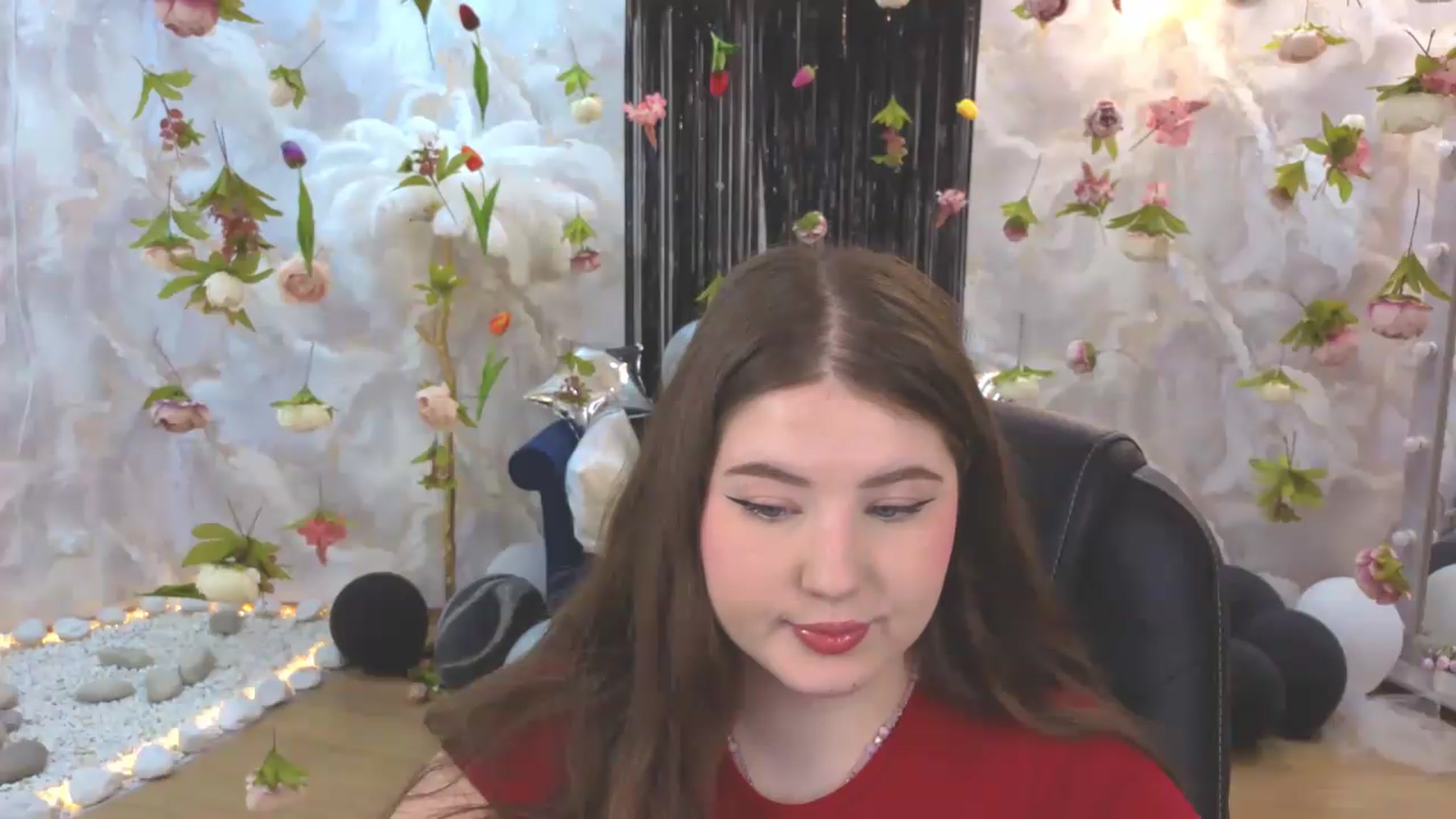 Gallery image thumbnail from EnigmaVeil's myfreecams stream on, 07/15/2026, 22:41 image 8 of 20