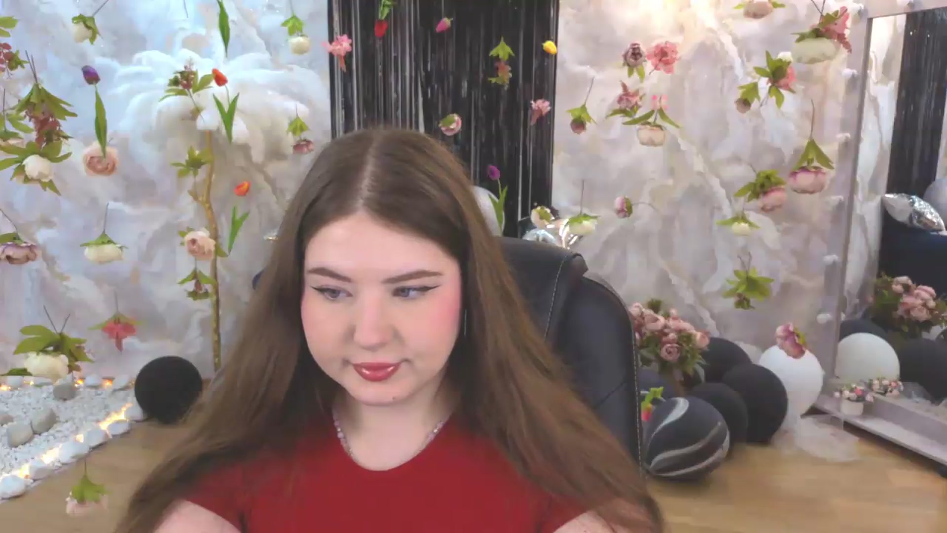 Gallery image thumbnail from EnigmaVeil's myfreecams stream on, 07/15/2026, 23:46 image 2 of 20