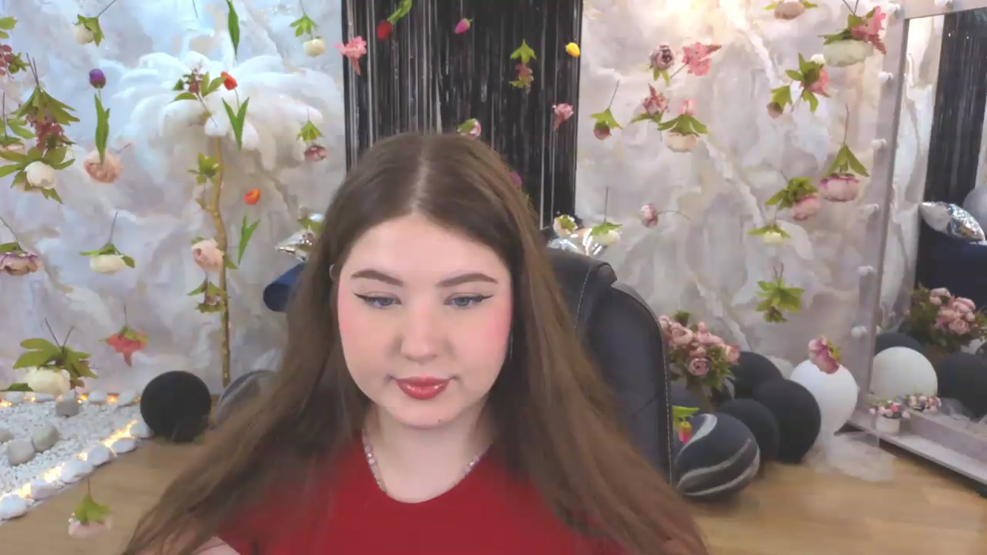 Gallery image thumbnail from EnigmaVeil's myfreecams stream on, 07/15/2026, 23:46 image 6 of 20