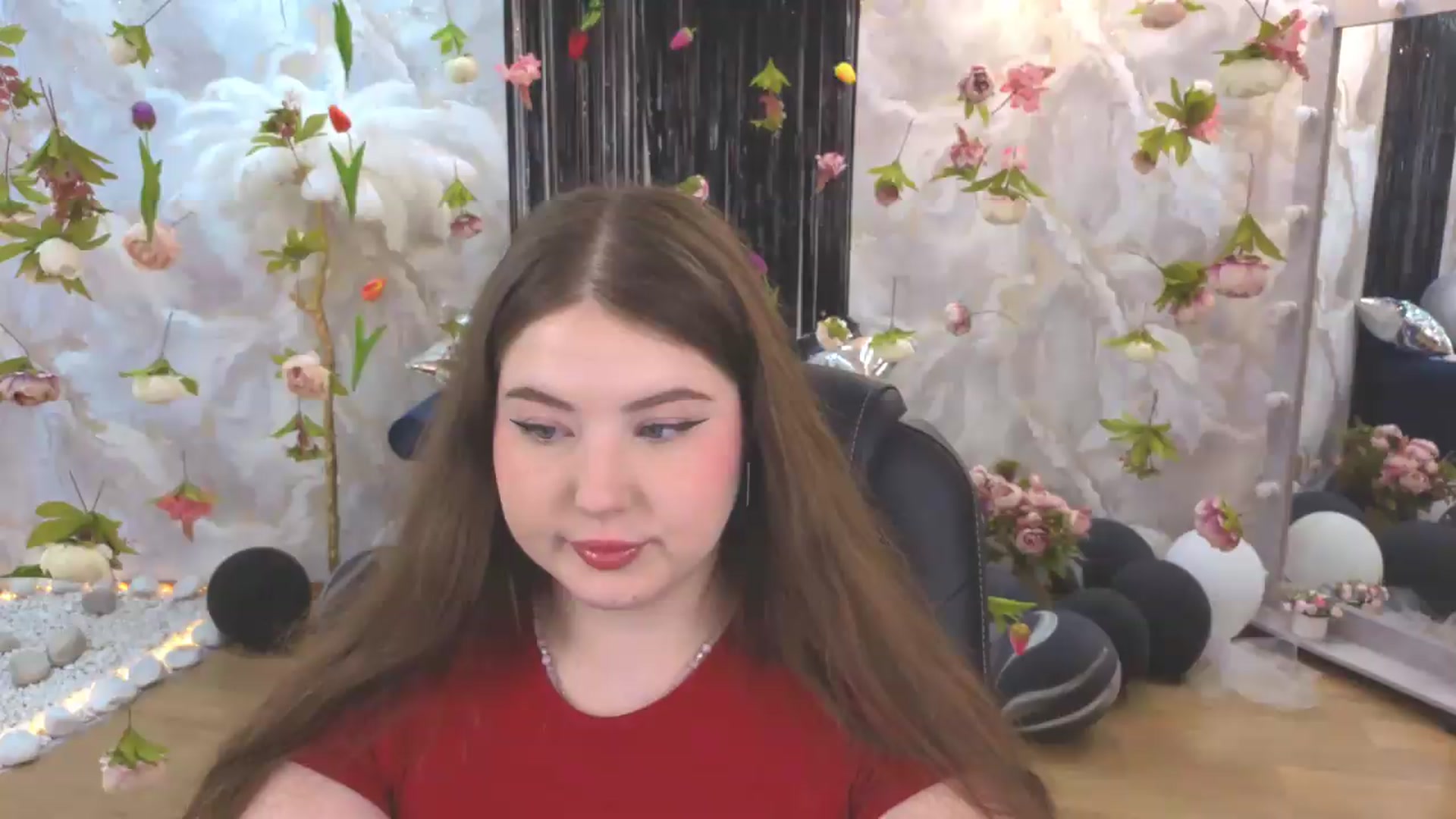 Gallery image thumbnail from EnigmaVeil's myfreecams stream on, 07/15/2026, 23:46 image 1 of 20
