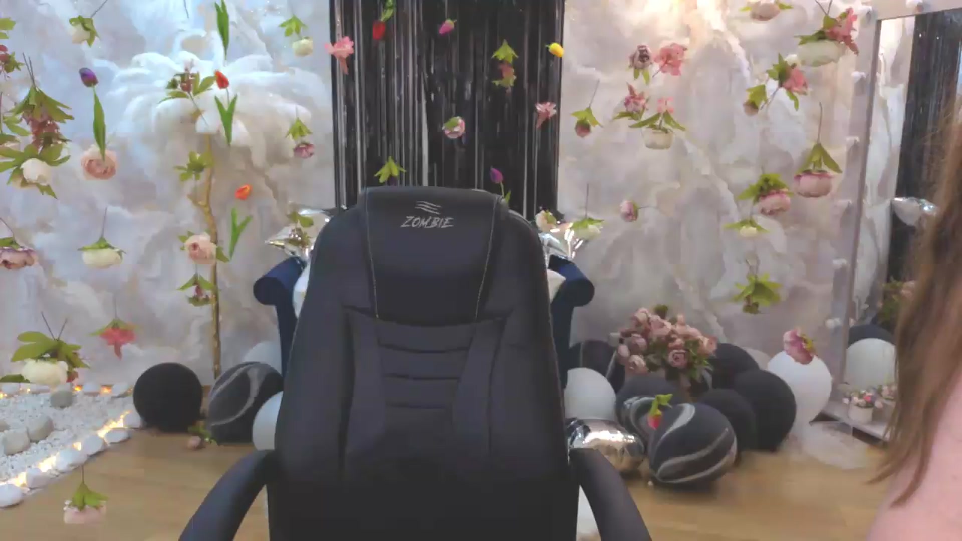 Gallery image thumbnail from EnigmaVeil's myfreecams stream on, 07/15/2026, 23:46 image 11 of 20