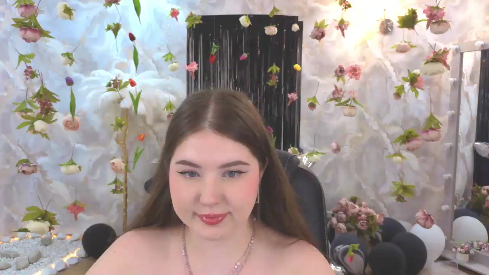 Gallery image thumbnail from EnigmaVeil's myfreecams stream on, 07/16/2026, 02:57 image 20 of 20
