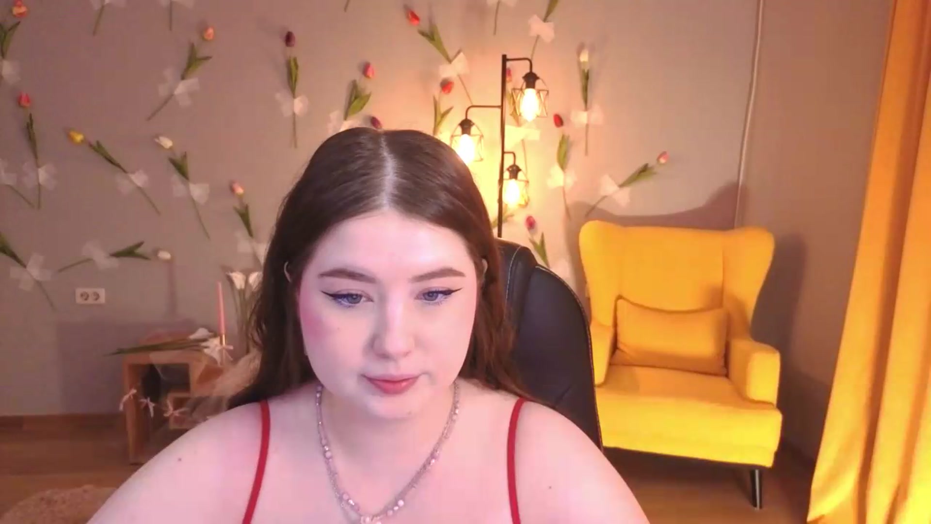 Gallery image thumbnail from EnigmaVeil's myfreecams stream on, 07/17/2026, 18:50 image 3 of 20