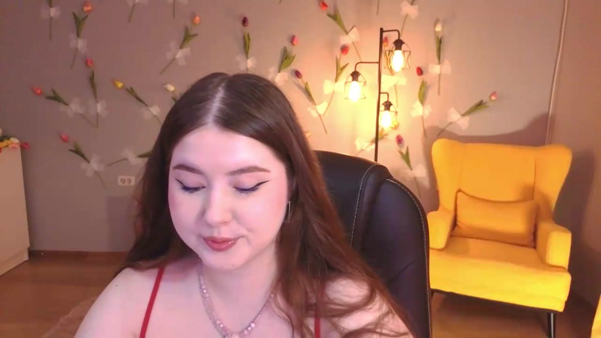 Gallery image thumbnail from EnigmaVeil's myfreecams stream on, 07/17/2026, 19:33 image 6 of 20