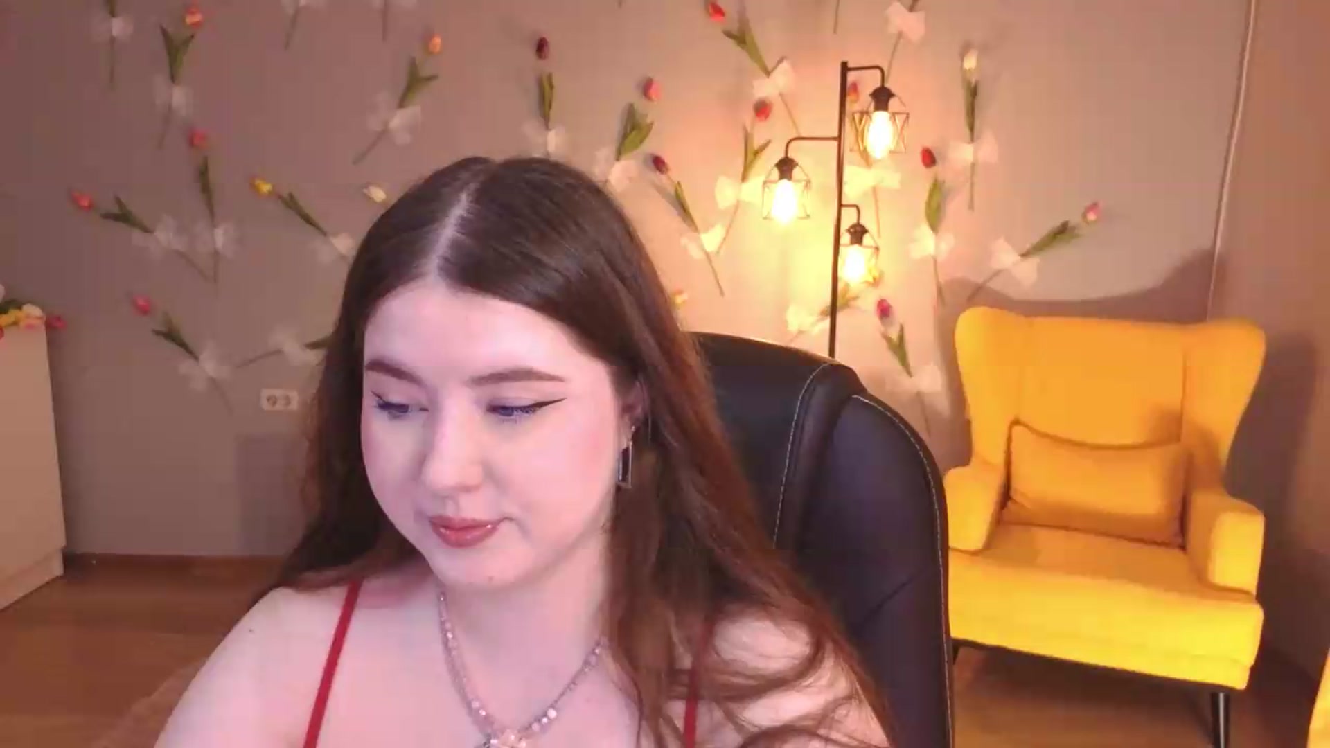 Gallery image thumbnail from EnigmaVeil's myfreecams stream on, 07/17/2026, 19:33 image 5 of 20