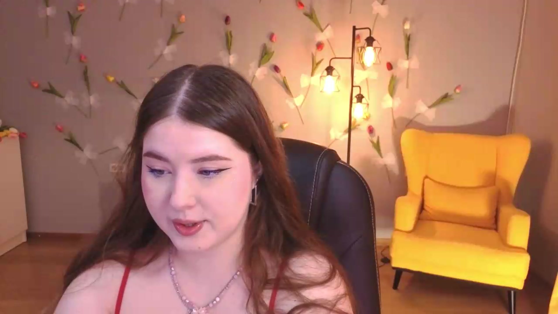 Gallery image thumbnail from EnigmaVeil's myfreecams stream on, 07/17/2026, 19:33 image 8 of 20