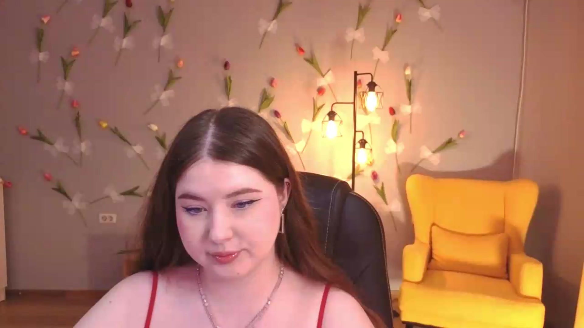 Gallery image thumbnail from EnigmaVeil's myfreecams stream on, 07/17/2026, 21:37 image 5 of 20