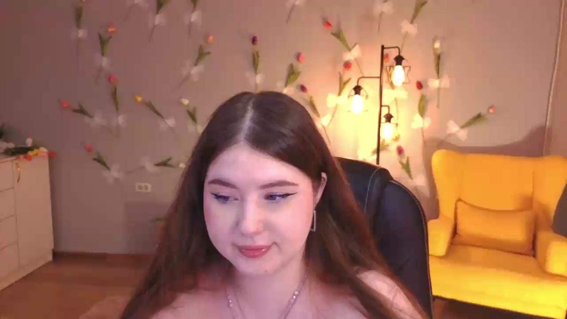 Gallery image thumbnail from EnigmaVeil's myfreecams stream on, 07/17/2026, 23:47 image 9 of 20