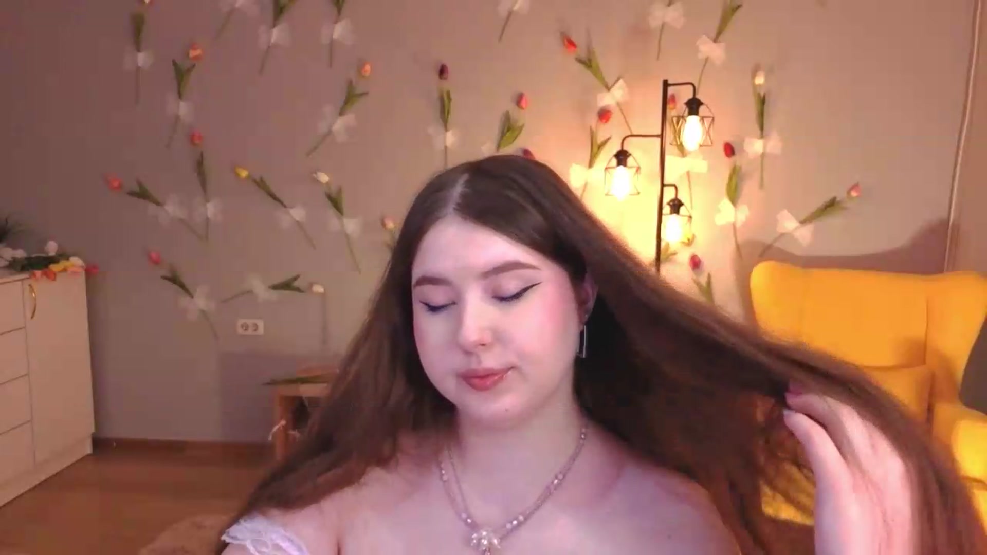 Gallery image thumbnail from EnigmaVeil's myfreecams stream on, 07/17/2026, 23:47 image 14 of 20