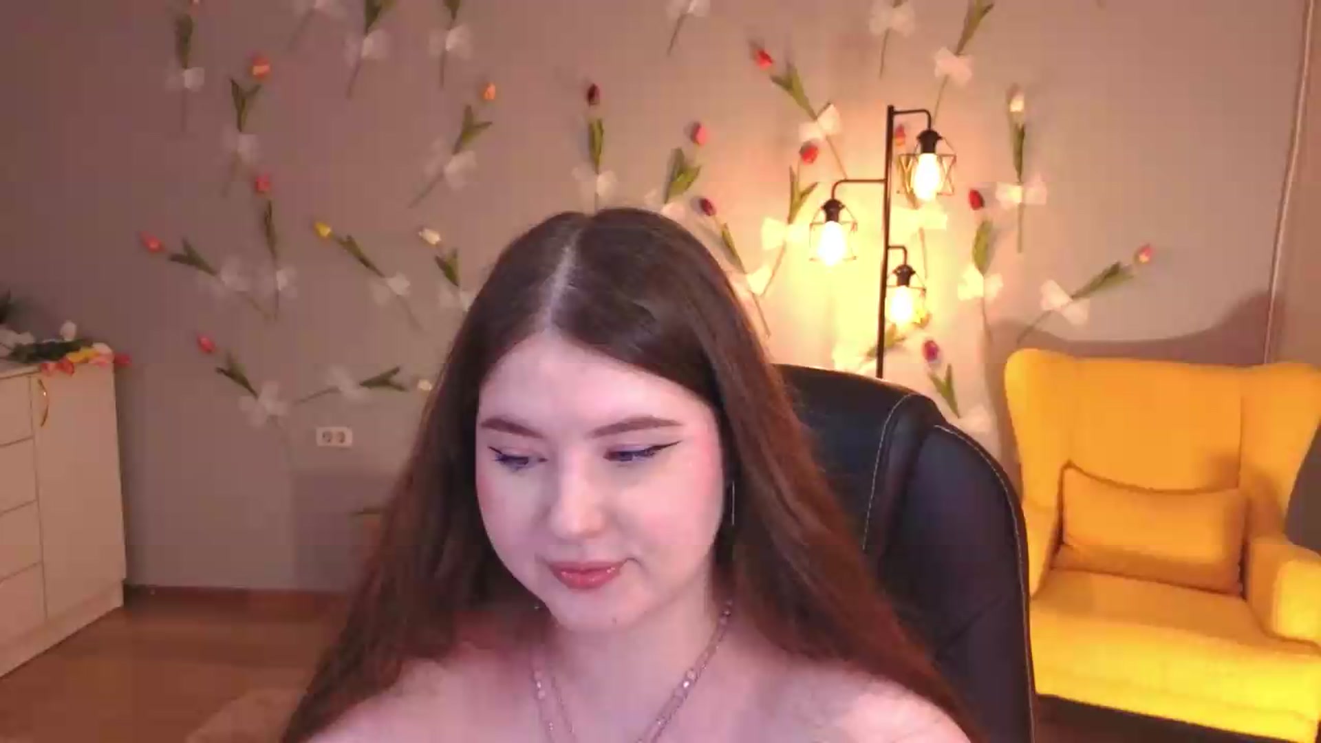 Gallery image thumbnail from EnigmaVeil's myfreecams stream on, 07/17/2026, 23:47 image 6 of 20