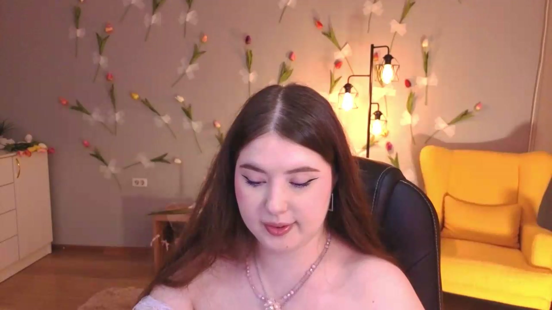 Gallery image thumbnail from EnigmaVeil's myfreecams stream on, 07/17/2026, 23:47 image 17 of 20