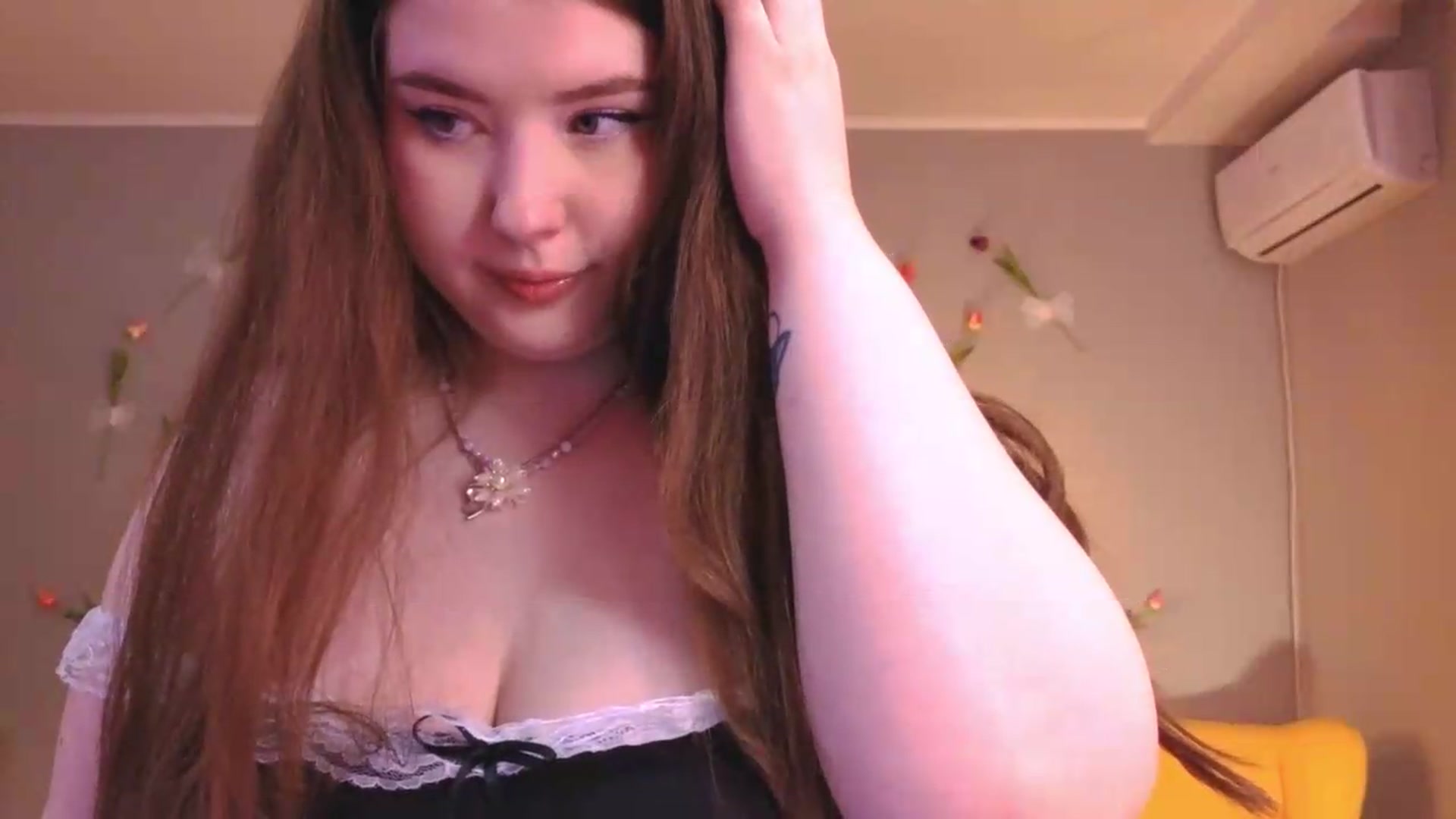 Gallery image thumbnail from EnigmaVeil's myfreecams stream on, 07/18/2026, 03:12 image 10 of 20