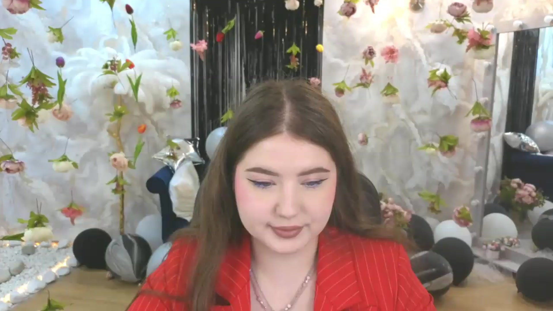 Gallery image thumbnail from EnigmaVeil's myfreecams stream on, 07/18/2026, 19:47 image 4 of 20