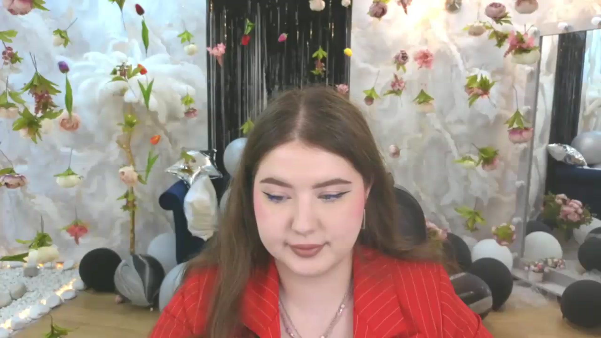 Gallery image thumbnail from EnigmaVeil's myfreecams stream on, 07/18/2026, 19:47 image 7 of 20