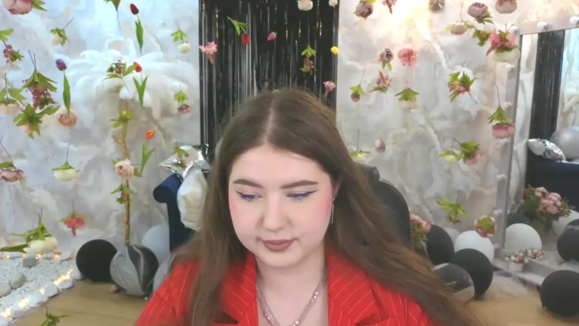 Gallery image thumbnail from EnigmaVeil's myfreecams stream on, 07/18/2026, 19:47 image 9 of 20